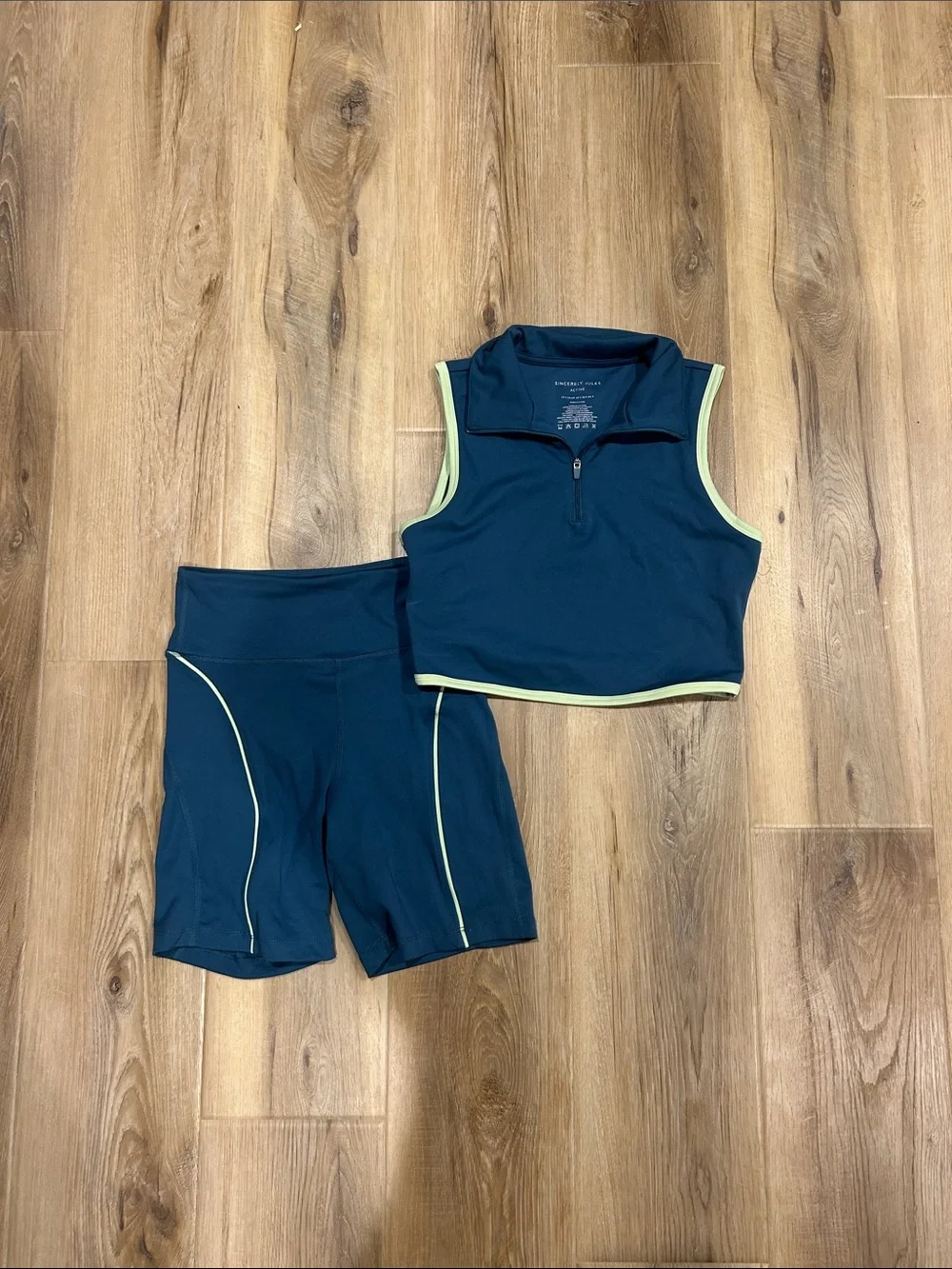 Sincerely Jules Navy Crop Zip Tank & Bike Shorts with Lime Trim - Picture 1 of 6
